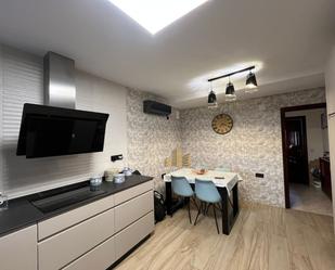 Kitchen of House or chalet for sale in Alcalá de Guadaira