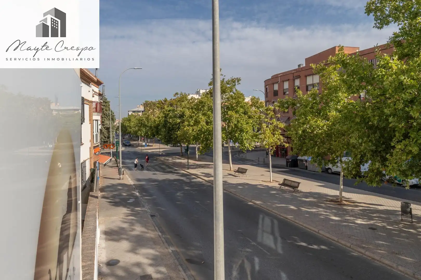 Außenansicht von Gebäude zum Verkauf in Granada