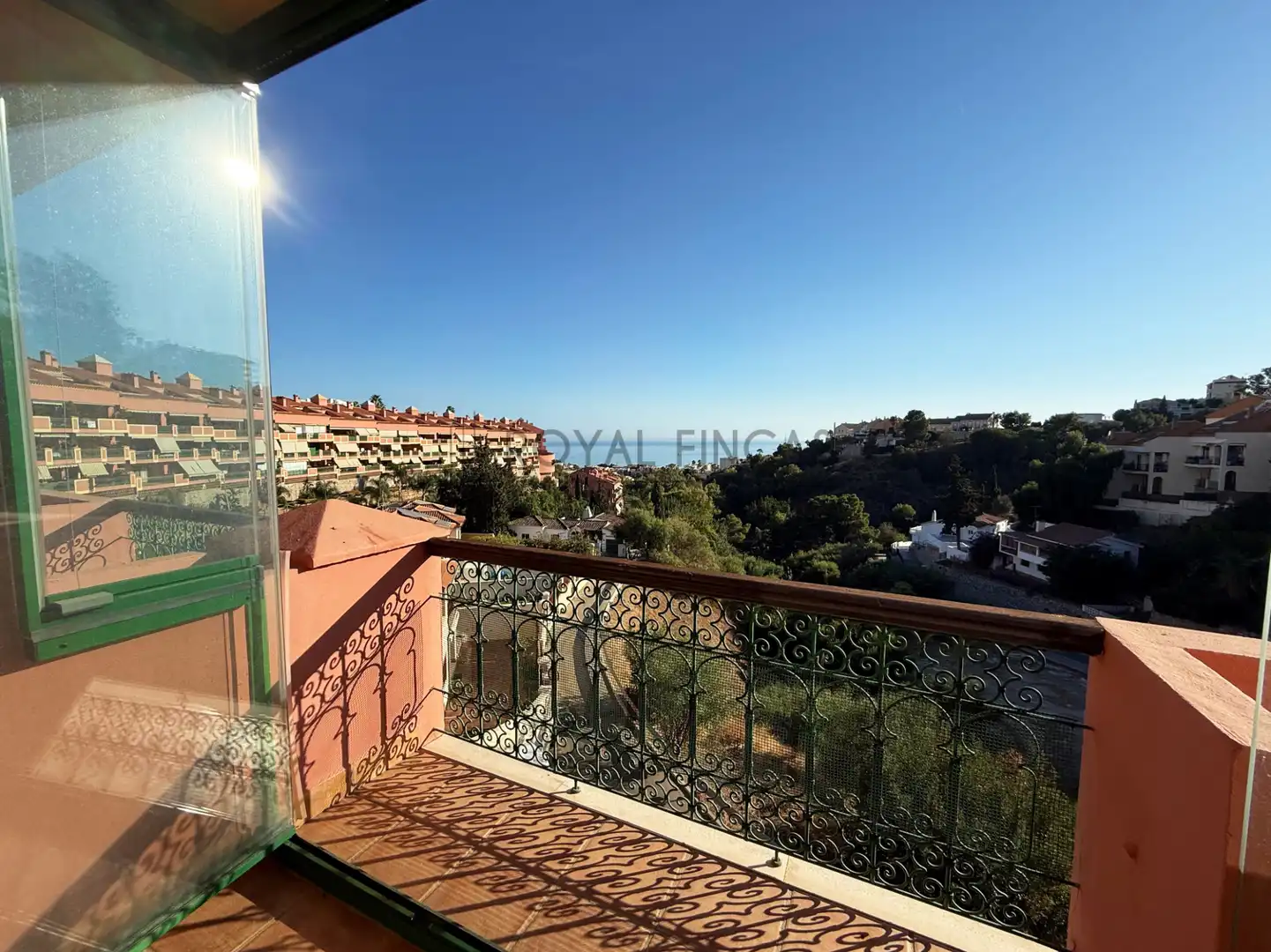 Exterior view of Attic for sale in Fuengirola  with Air Conditioner, Heating and Terrace