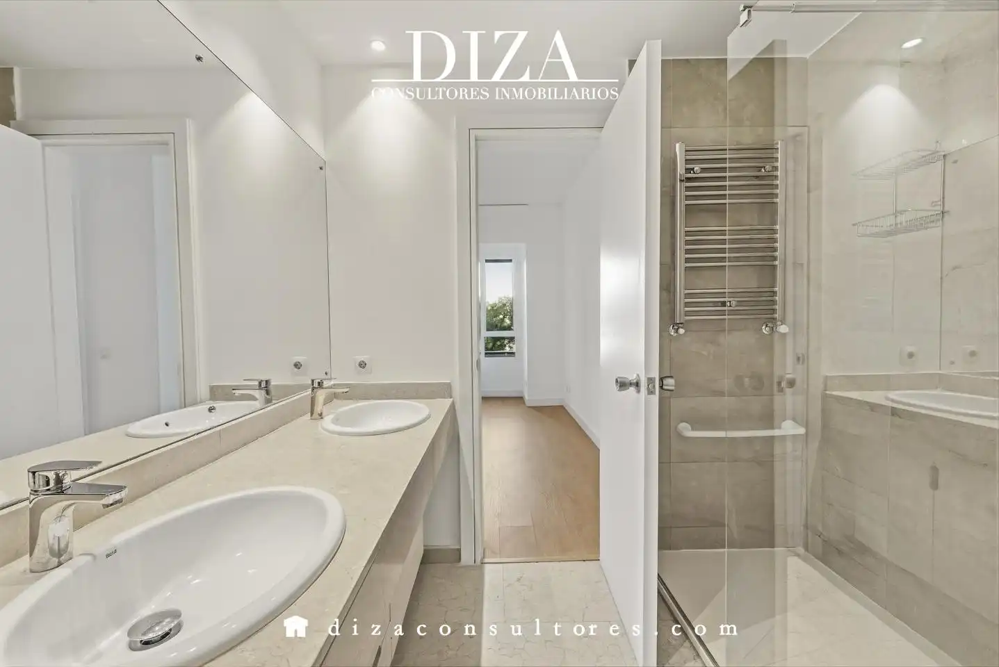 Bathroom of Flat for rent in Chamartín