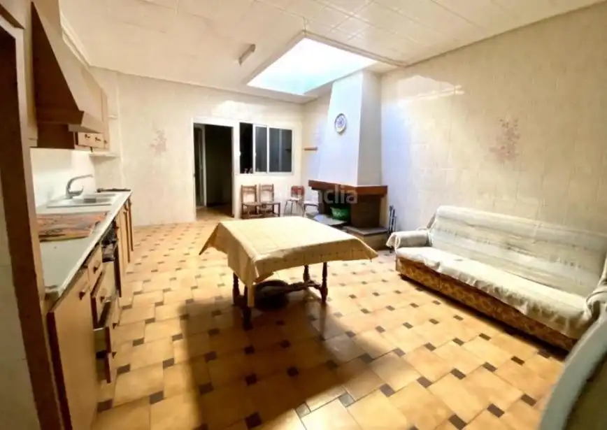 Casa amb terrassa en venda a Madrigal, imagen 5