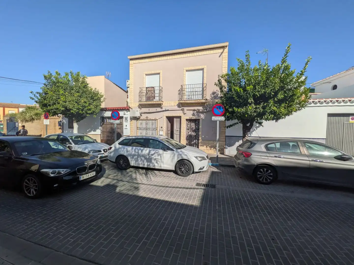 Exterior view of Flat for sale in Benacazón  with Air Conditioner, Heating and Terrace