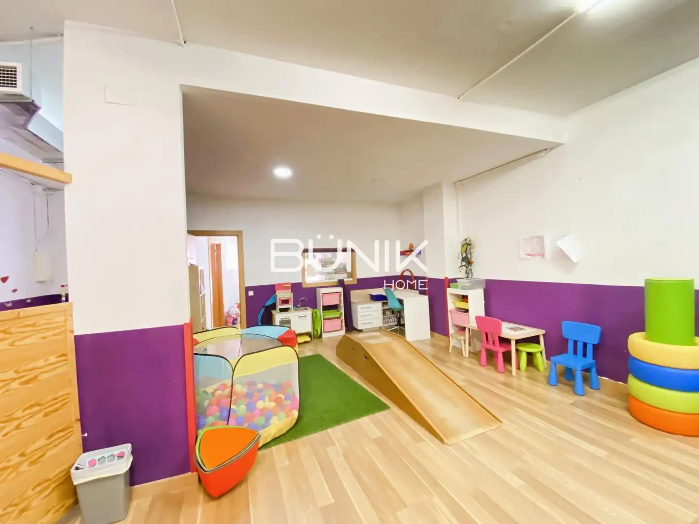Business premises for sale in Carrer de l´Encarnacio, imagen 12