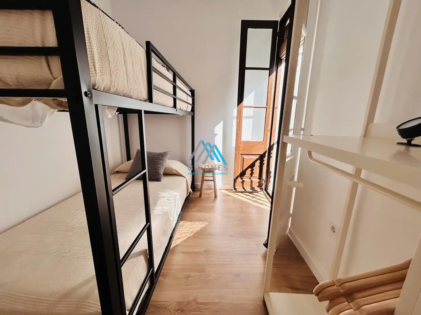 Dormitori de Apartament de lloguer en Sant Feliu de Guíxols amb Parquet i Moblat