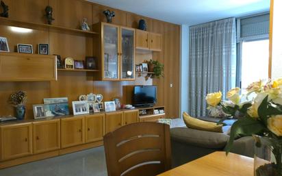 Living room of Flat for sale in Sabadell  with Heating, Terrace and Balcony