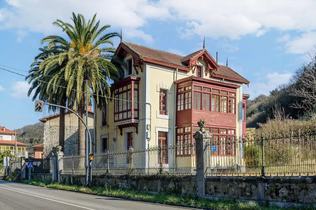 Edifici en venda a AN ANDRES Nº 95 PG 84 PARCELA 419, 419, San Claudio - Trubia - Las Caldas