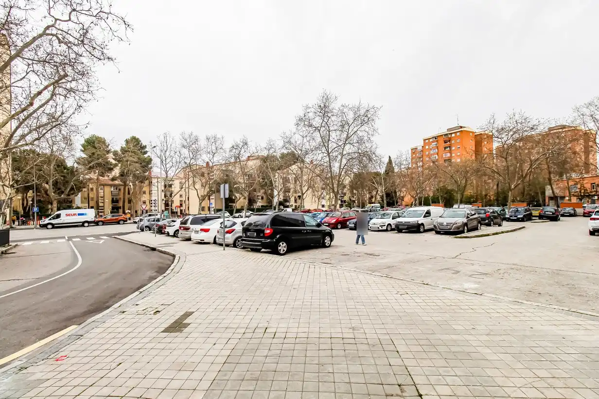 Parking of Flat for sale in Madrid  with Air Conditioner, Heating and Terrace