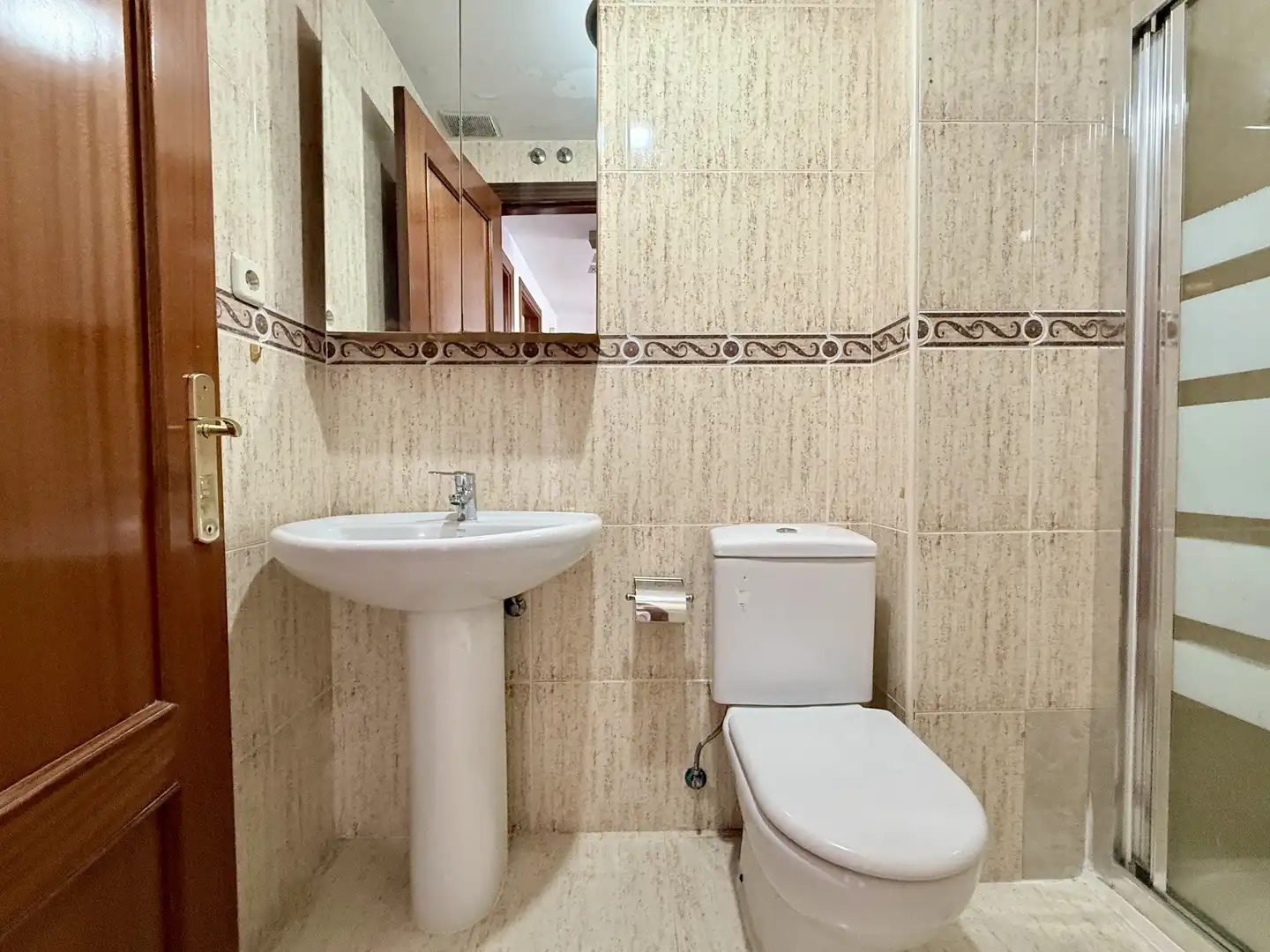 Bathroom of Flat for sale in Alcobendas  with Heating and Storage room