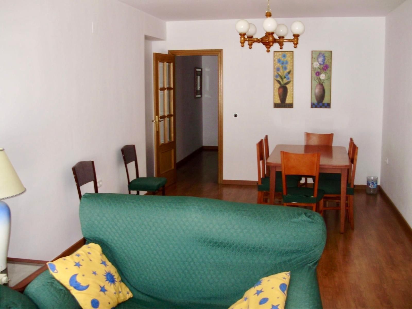 Sala d'estar de Pis en venda en  Córdoba Capital amb Aire condicionat, Calefacció i Terrassa