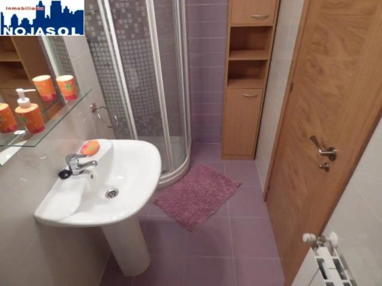 Bany de Àtic de lloguer en Noja amb Calefacció, Terrassa i Moblat