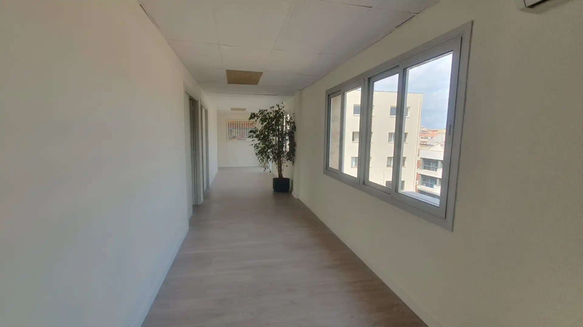 Büro mit Aufzug zum Verkauf in Avinguda de Cerdanyola 75, imagen 5