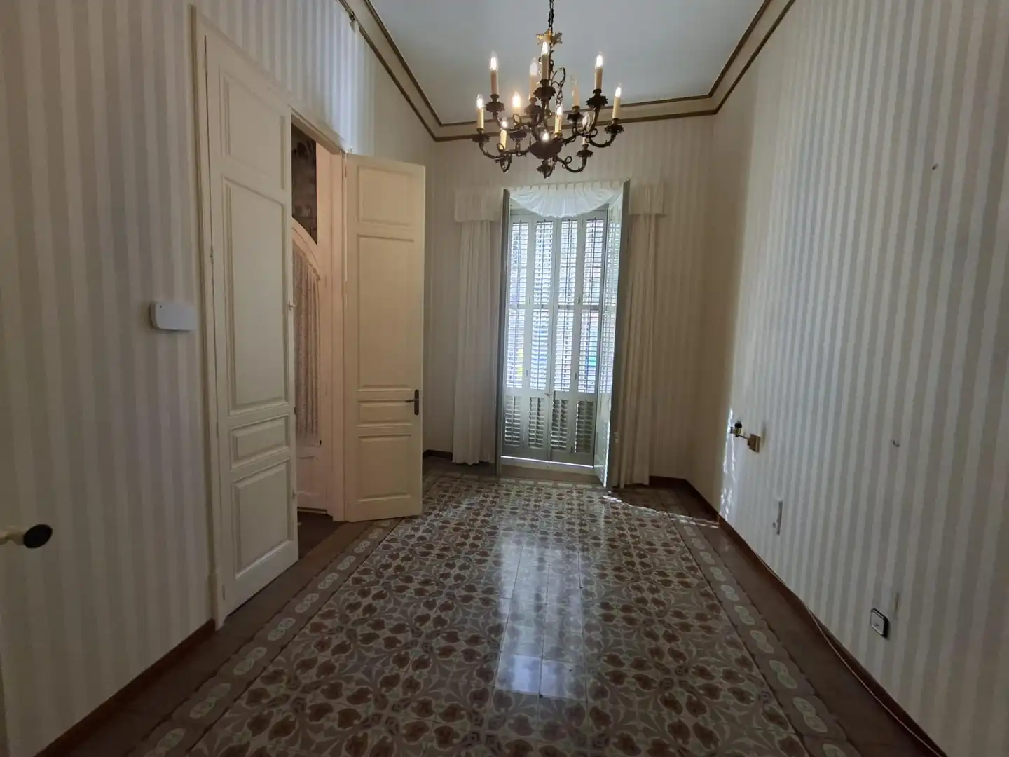 Comedor de Casa o chalet de alquiler en Badalona con Aire acondicionado, Calefacción y Jardín privado