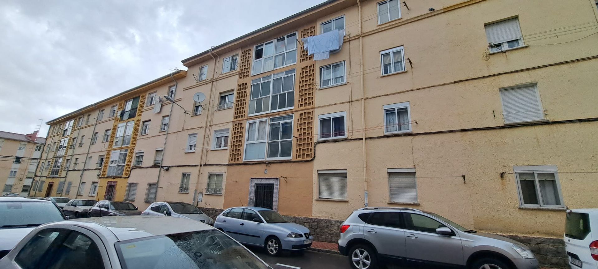Exterior view of Flat for sale in Ávila Capital  with Heating, Terrace and Furnished