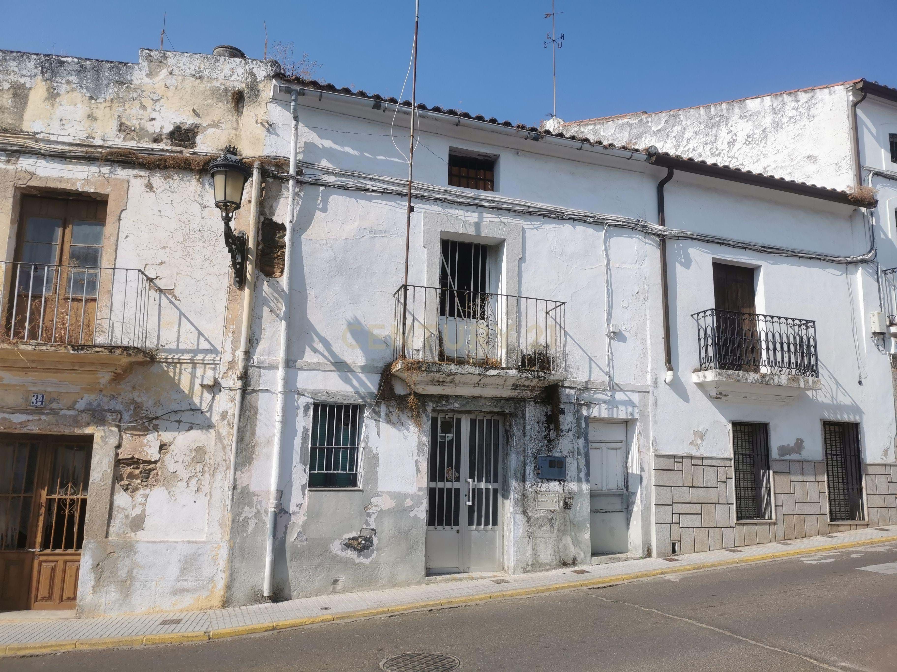 Exterior view of Office for sale in San Vicente de Alcántara