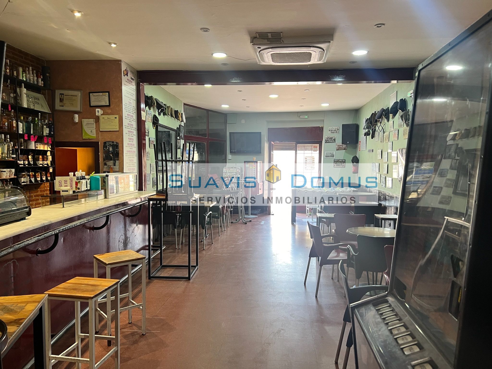 Premises for sale in Villaralbo  with Air Conditioner, Heating and Furnished