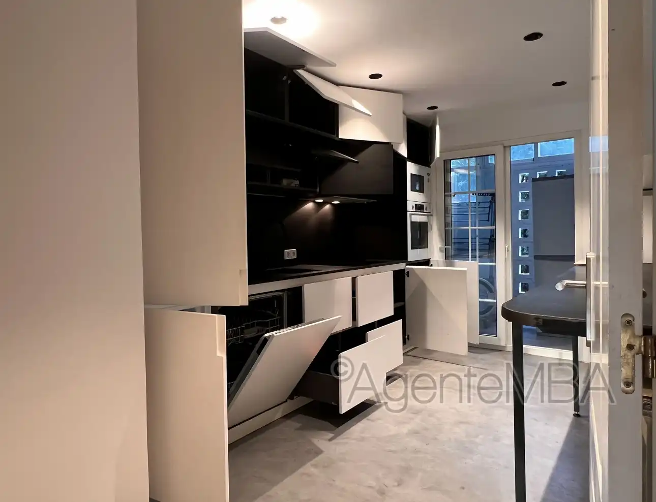 Flat with terrace to rent in Calle Isaac Albéniz 18, imagen 9
