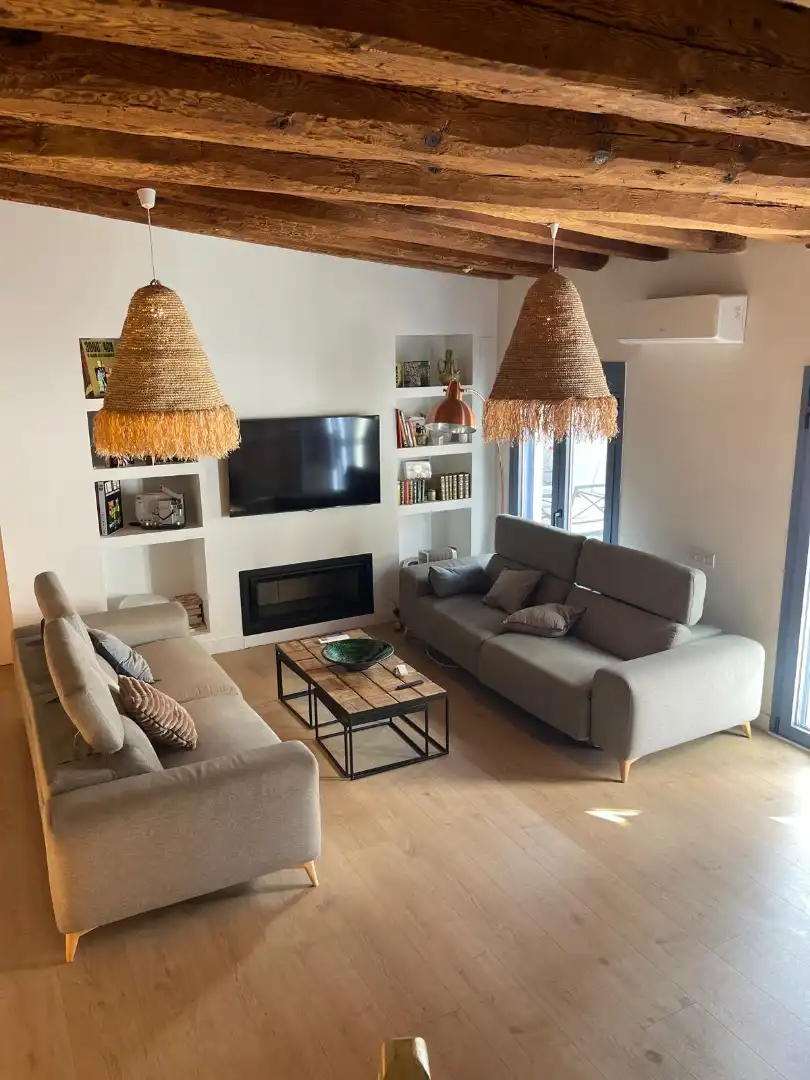 Sala de estar de Casa o chalet en venta en Sant Feliu de Guíxols con Aire acondicionado, Calefacción y Parquet