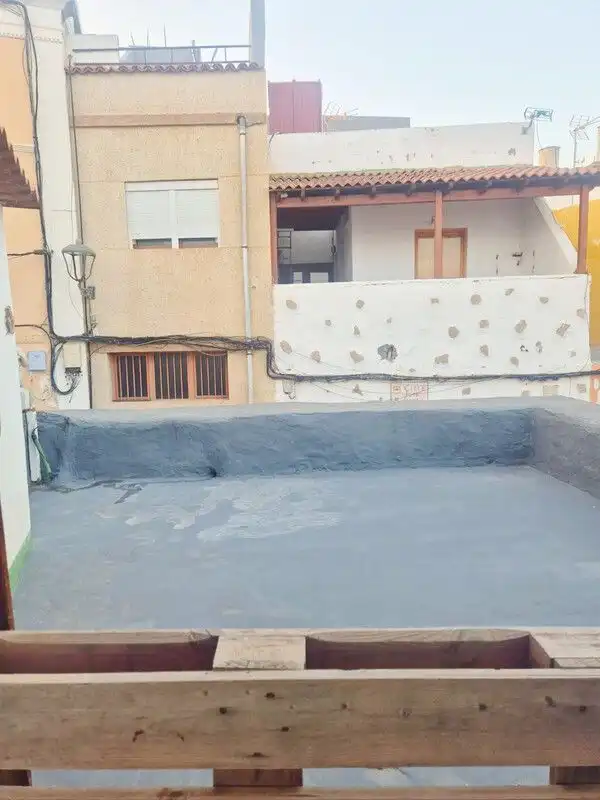 Vista exterior de Casa o xalet en venda en Ingenio amb Terrassa i Traster