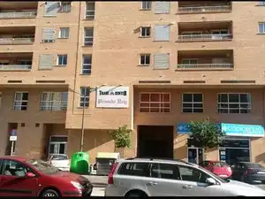 Vista exterior de Oficina de lloguer en Valencia amb Aire condicionat