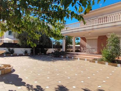 Jardí de Casa o xalet en venda en Elche / Elx amb Aire condicionat, Terrassa i Balcó