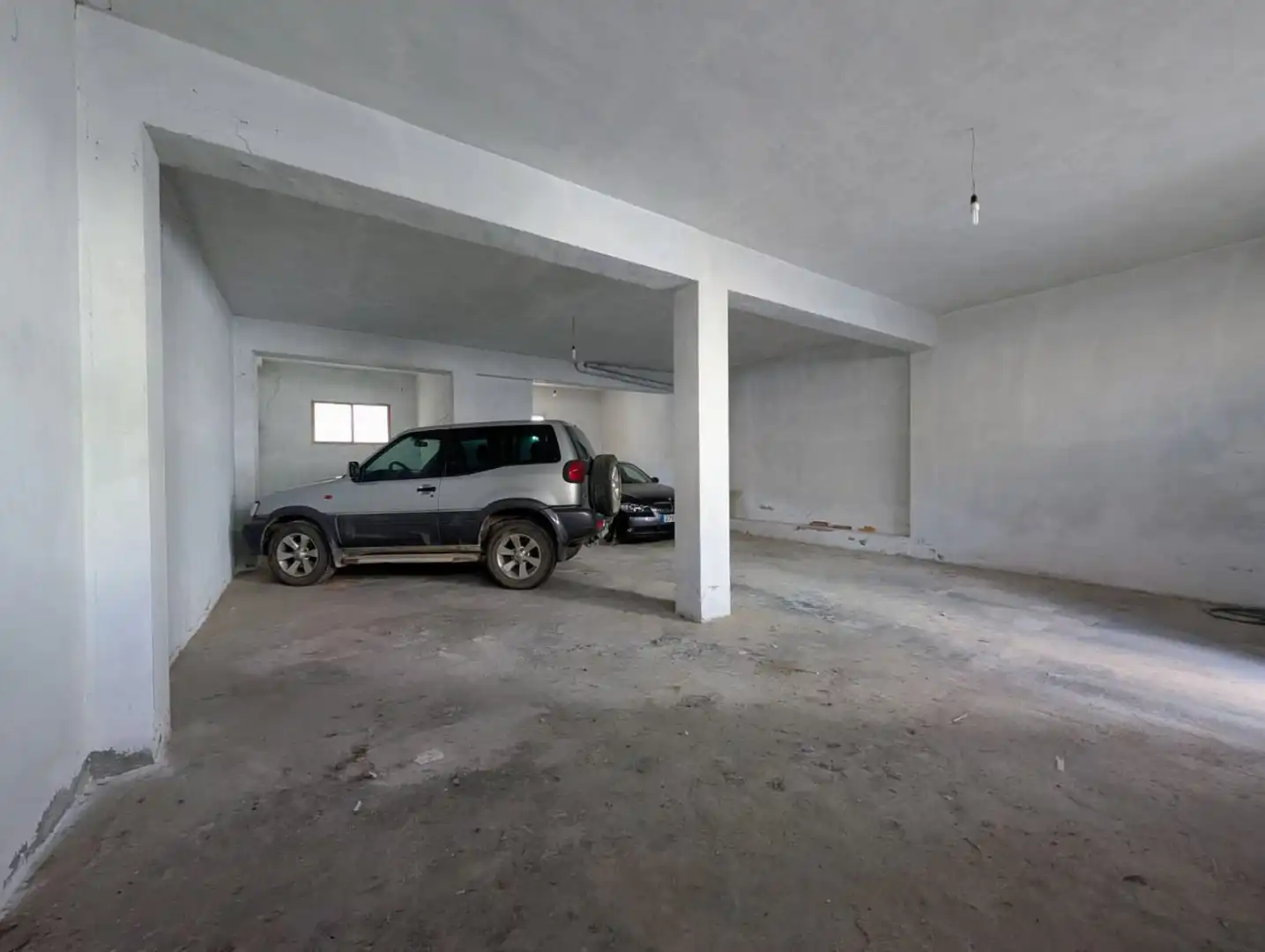 Aparcament de Casa o xalet en venda en Loja amb Terrassa, Traster i Balcó