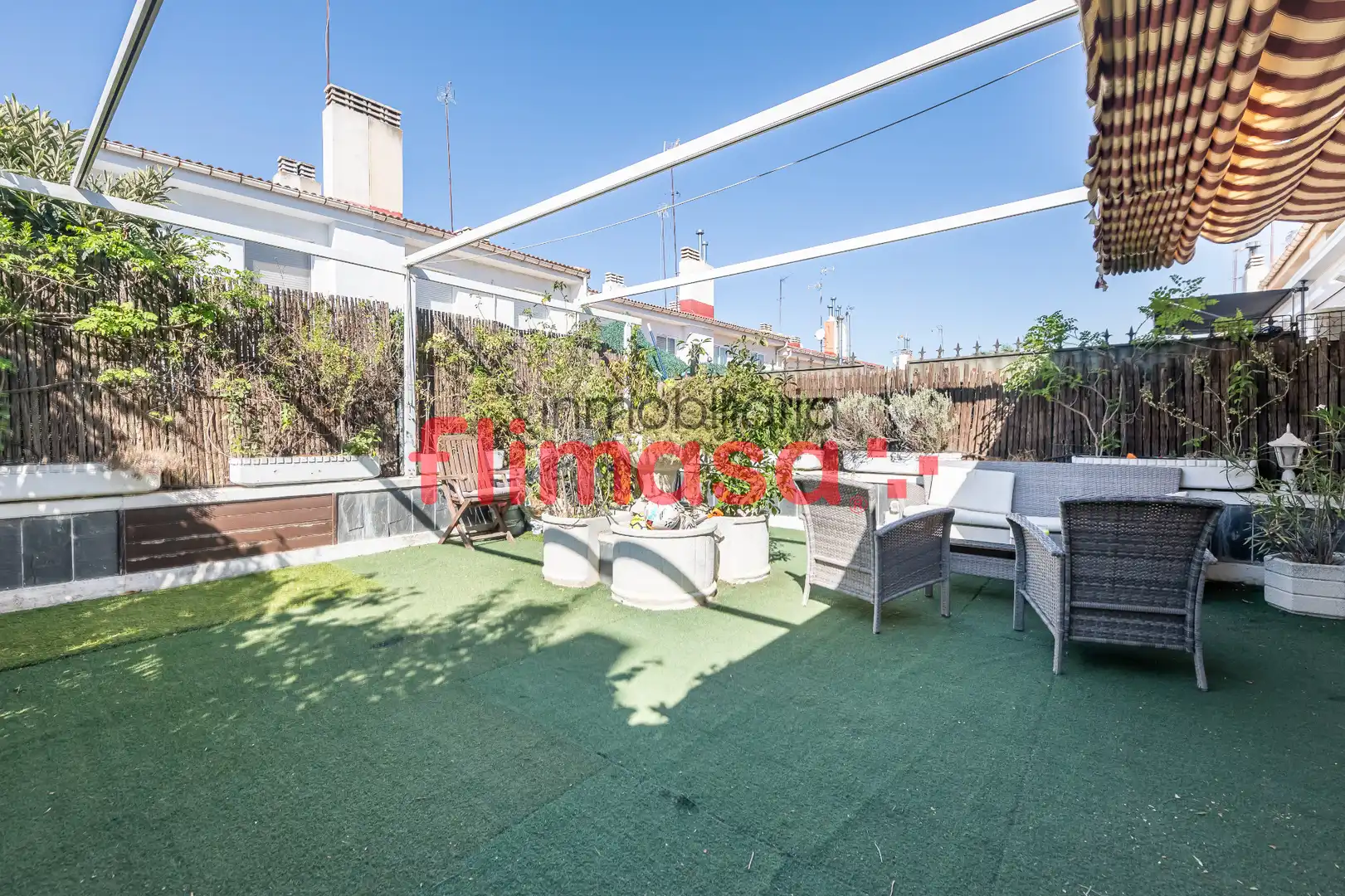 Terraza de Casa adosada en venta en Villaviciosa de Odón con Aire acondicionado, Calefacción y Jardín privado