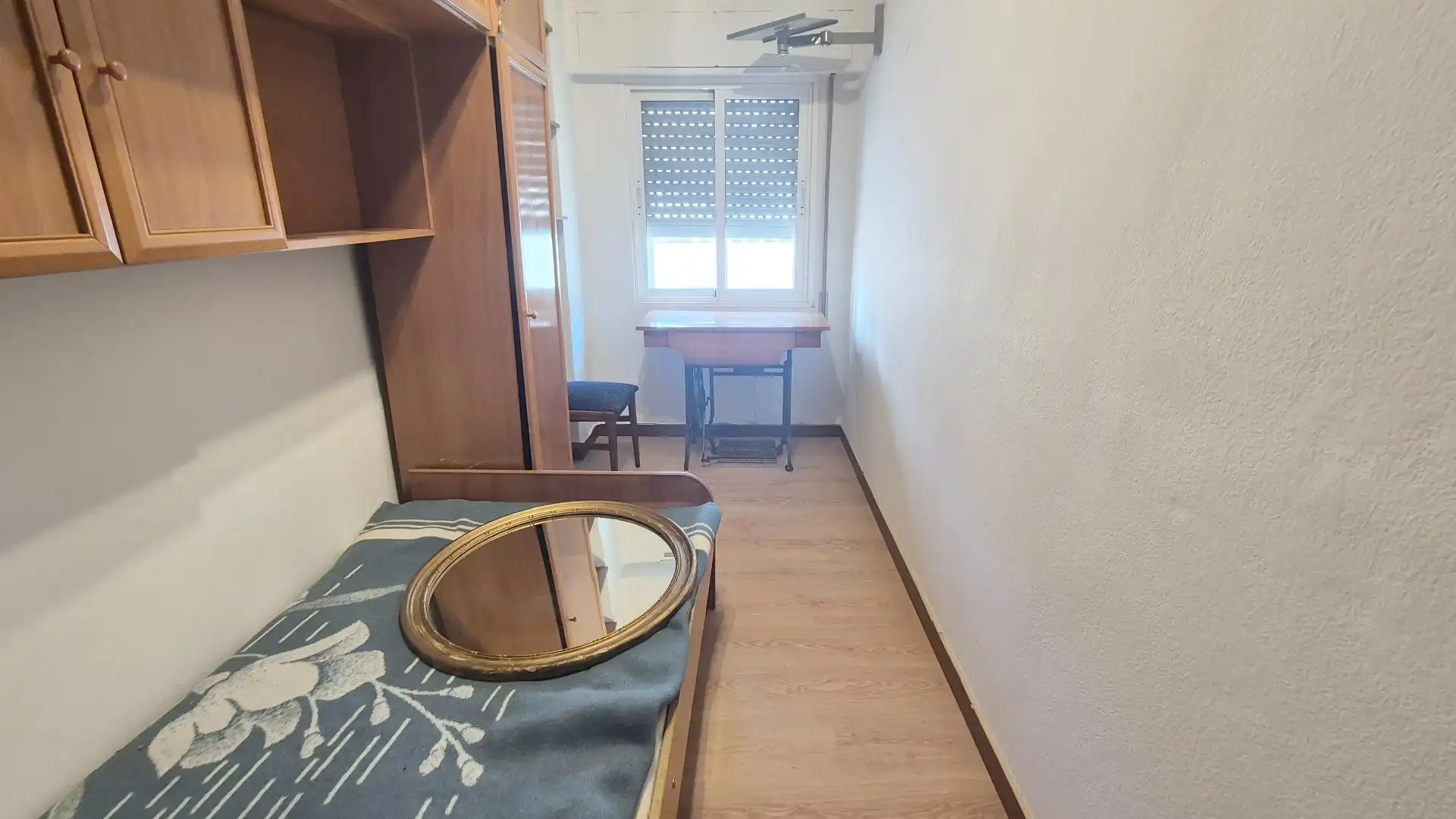 Dormitori de Pis en venda en Salamanca amb Calefacció i Balcó