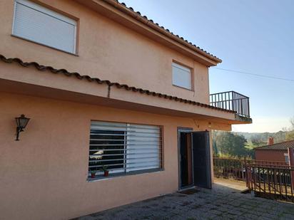 Exterior view of House or chalet for sale in Maçanet de la Selva