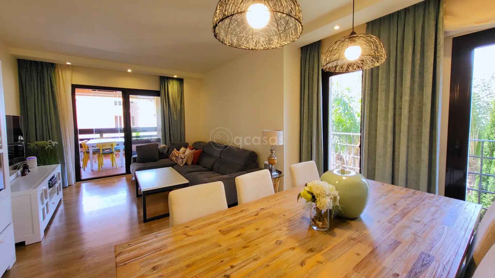 Living room of Flat for sale in Benalmádena  with Air Conditioner, Terrace and Furnished