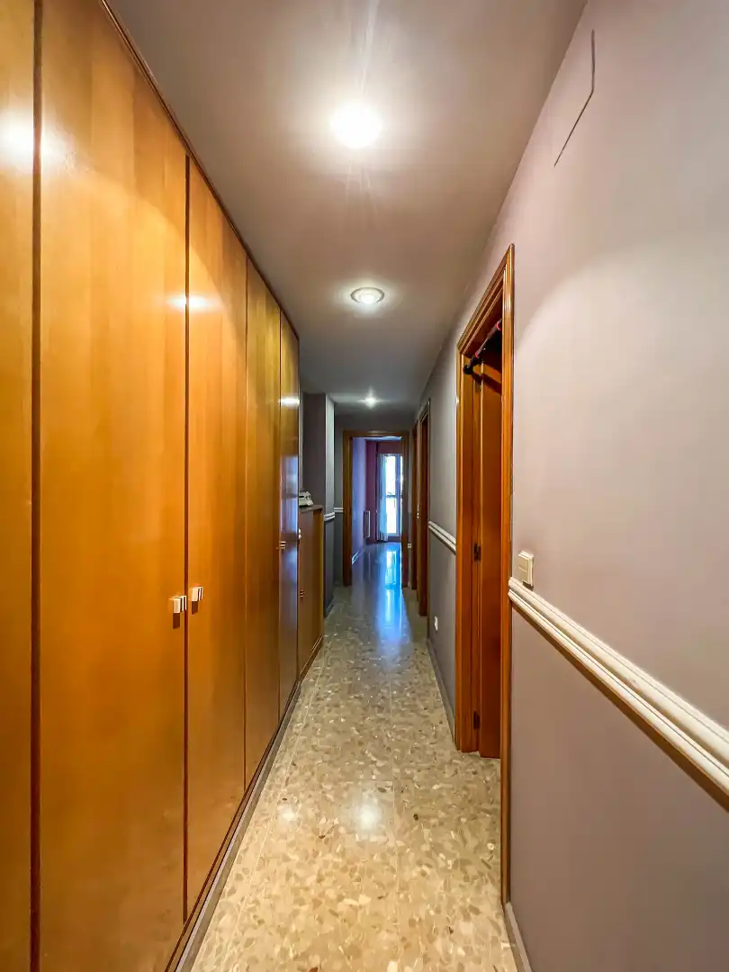 Piso en venta en Valencia con Balcón