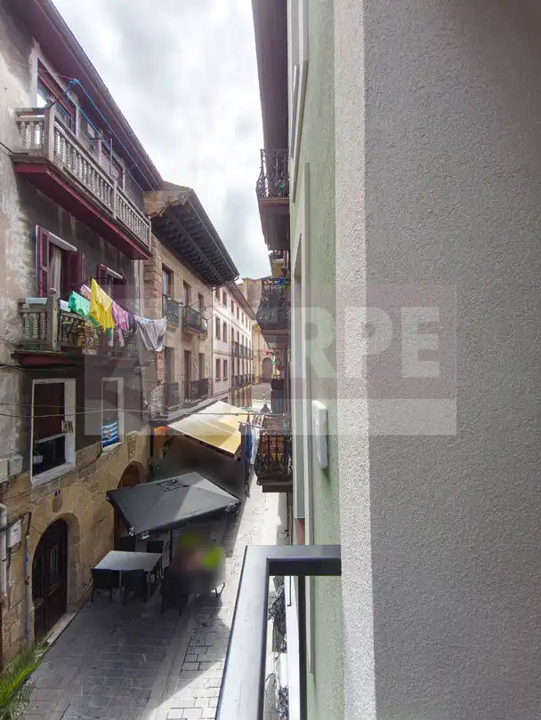 Flat with terrace for sale in Santa Maria Kalea, imagen 9