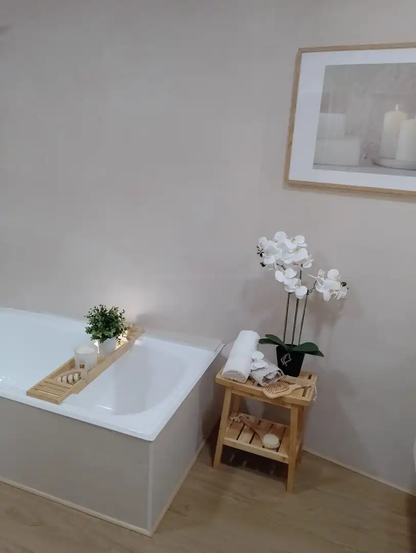 Baño de Piso de alquiler en Gijón  con Calefacción y Amueblado