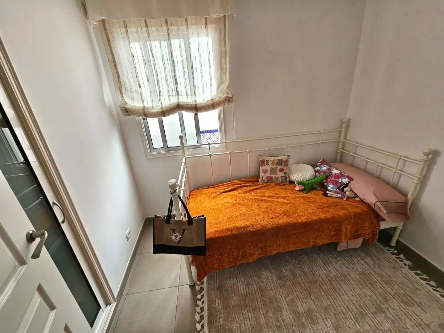 Habitación de Piso de alquiler en Güímar con Amueblado