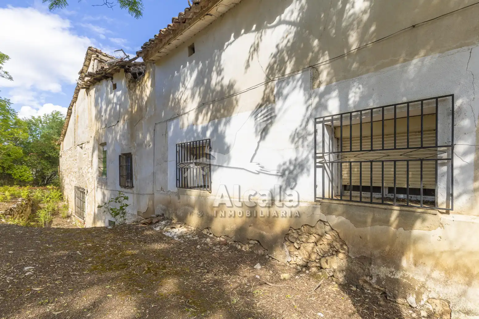 Exterior view of Residential for sale in Santorcaz