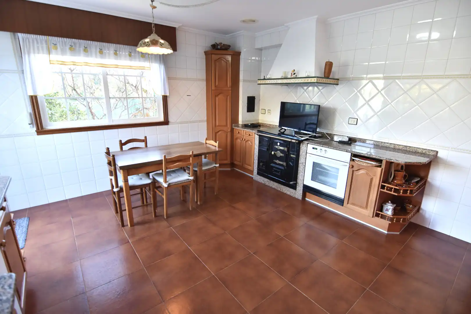 Kitchen of Detached homes for sale in Mera - Serantes