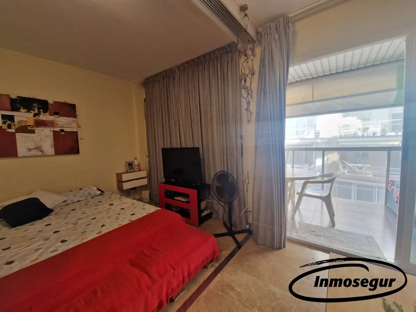 Schlafzimmer von Wohnungen zum Verkauf in Salou mit Klimaanlage, Heizung und Terrasse