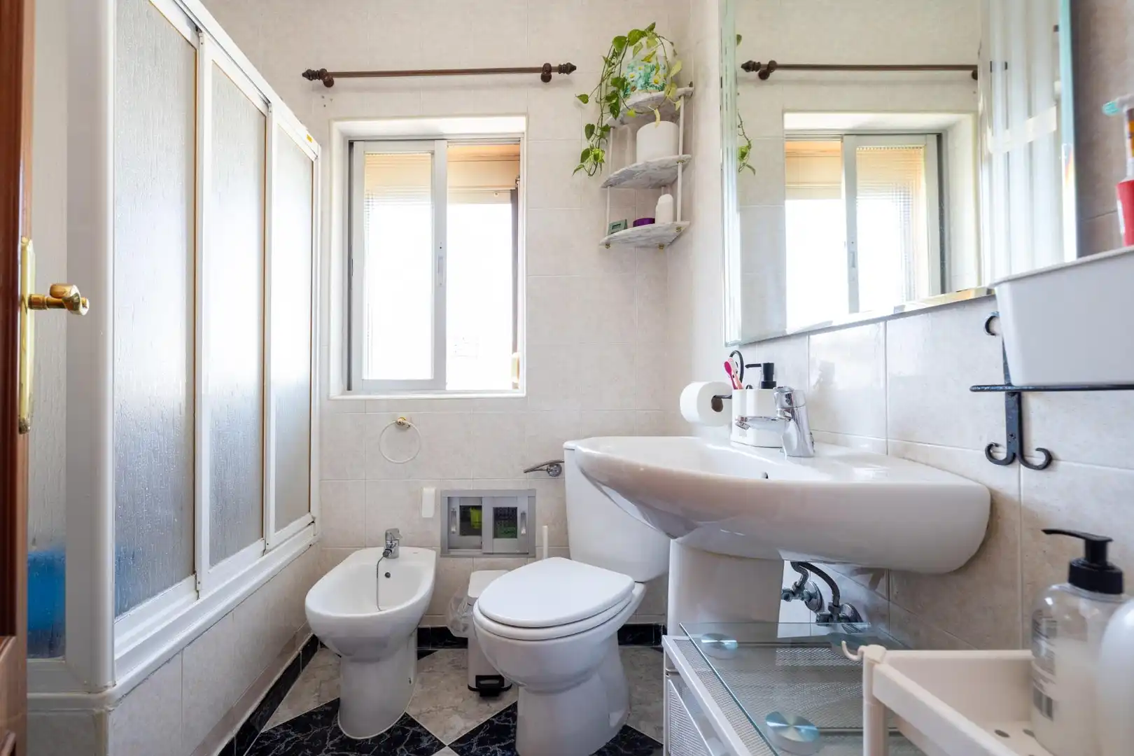 Baño de Piso en venta en Granada