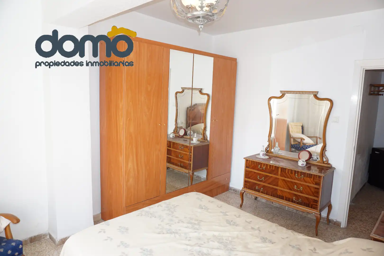 Habitación de Piso en venta en Almería con Amueblado y Balcón
