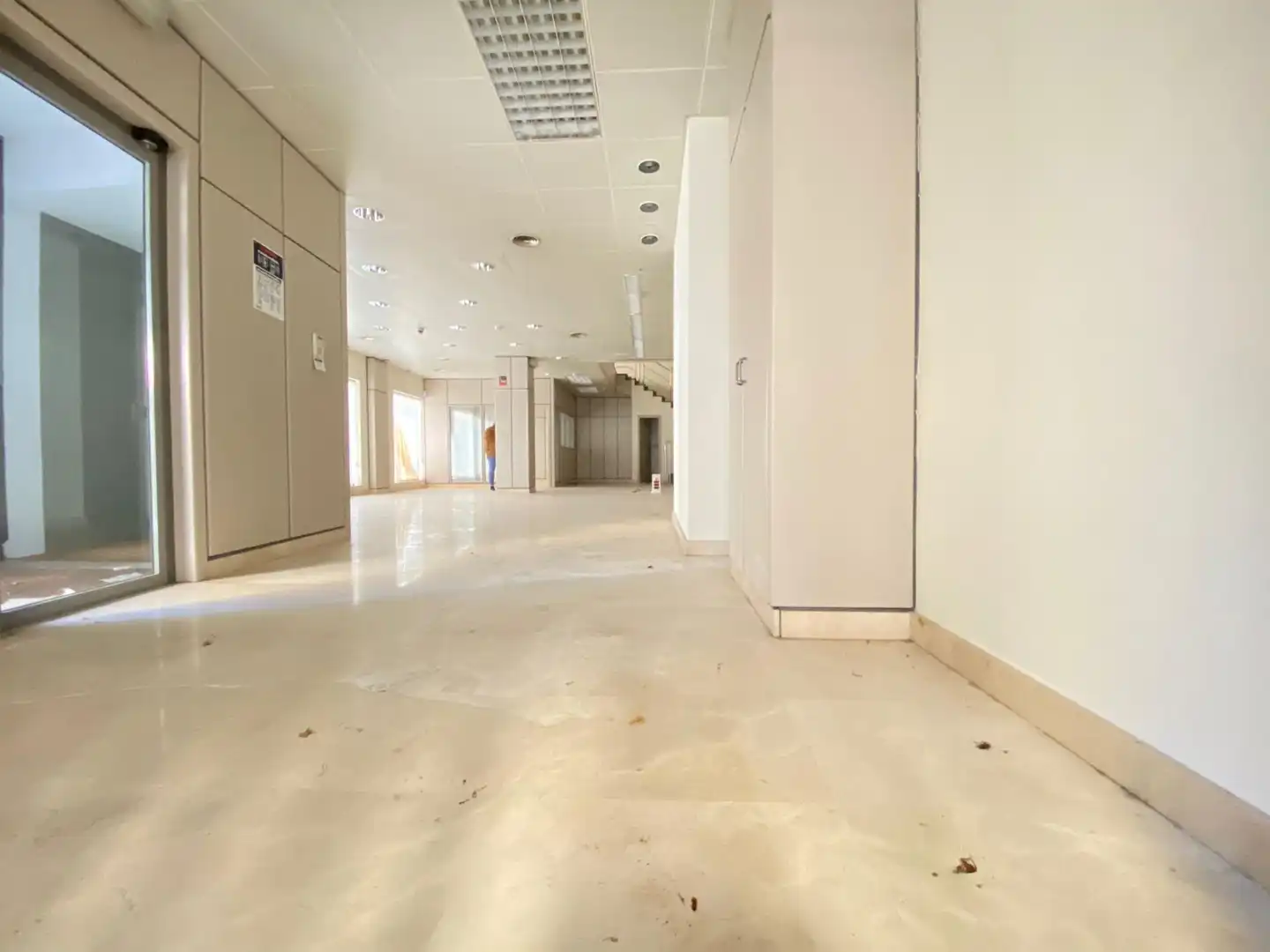 Local comercial en venta en Calle CARRATALA 43, imagen 11