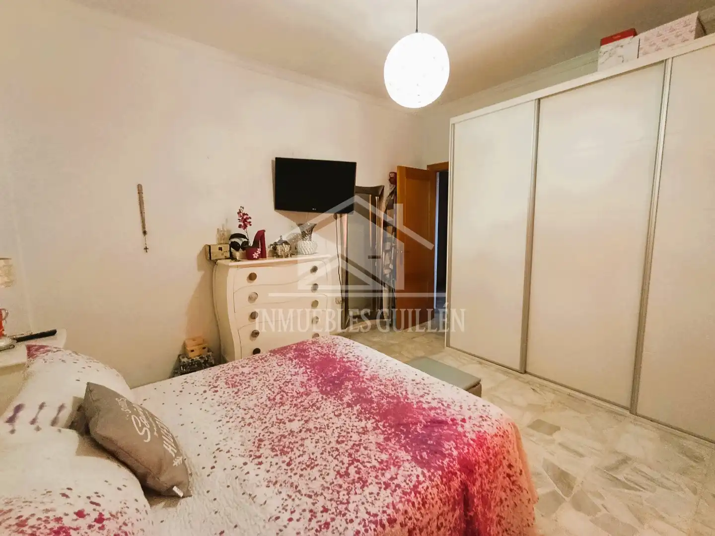 Dormitori de Casa o xalet en venda en Berja amb Aire condicionat, Jardí privat i Terrassa