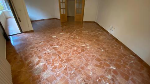 Photo 3 of Flat to rent in Calle Pérez Galdós, Ensanche - Franciscanos, Albacete