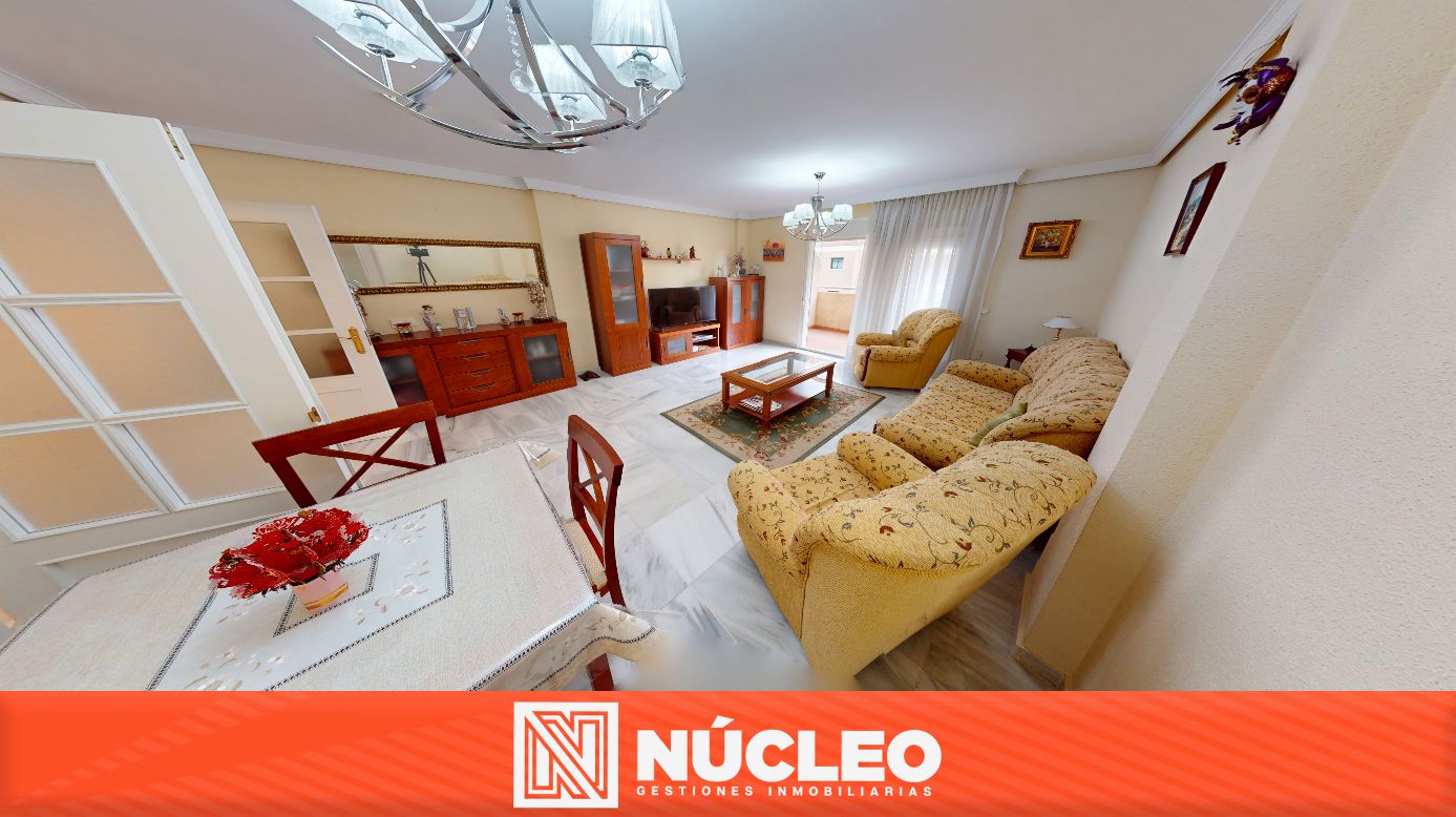 Sala de estar de Piso en venta en Torremolinos con Aire acondicionado, Calefacción y Trastero