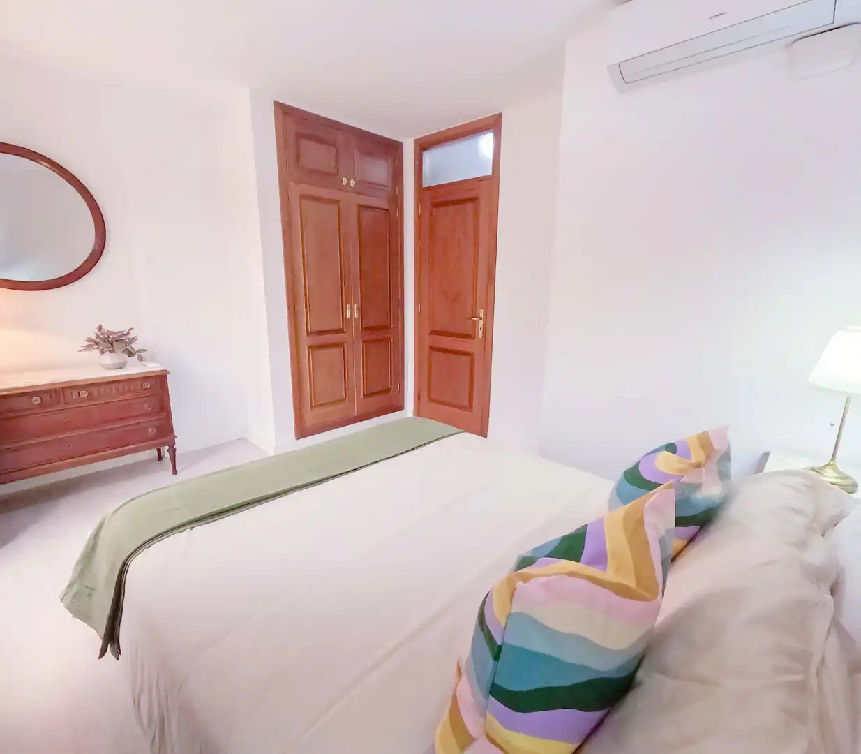 Bedroom of Flat for sale in Santa Cruz de Tenerife  with Air Conditioner, Parquet flooring and Storage room