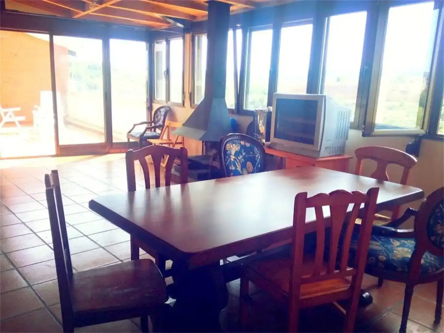 Comedor de Piso en venta en La Puebla de Valverde con Trastero y Piscina comunitaria
