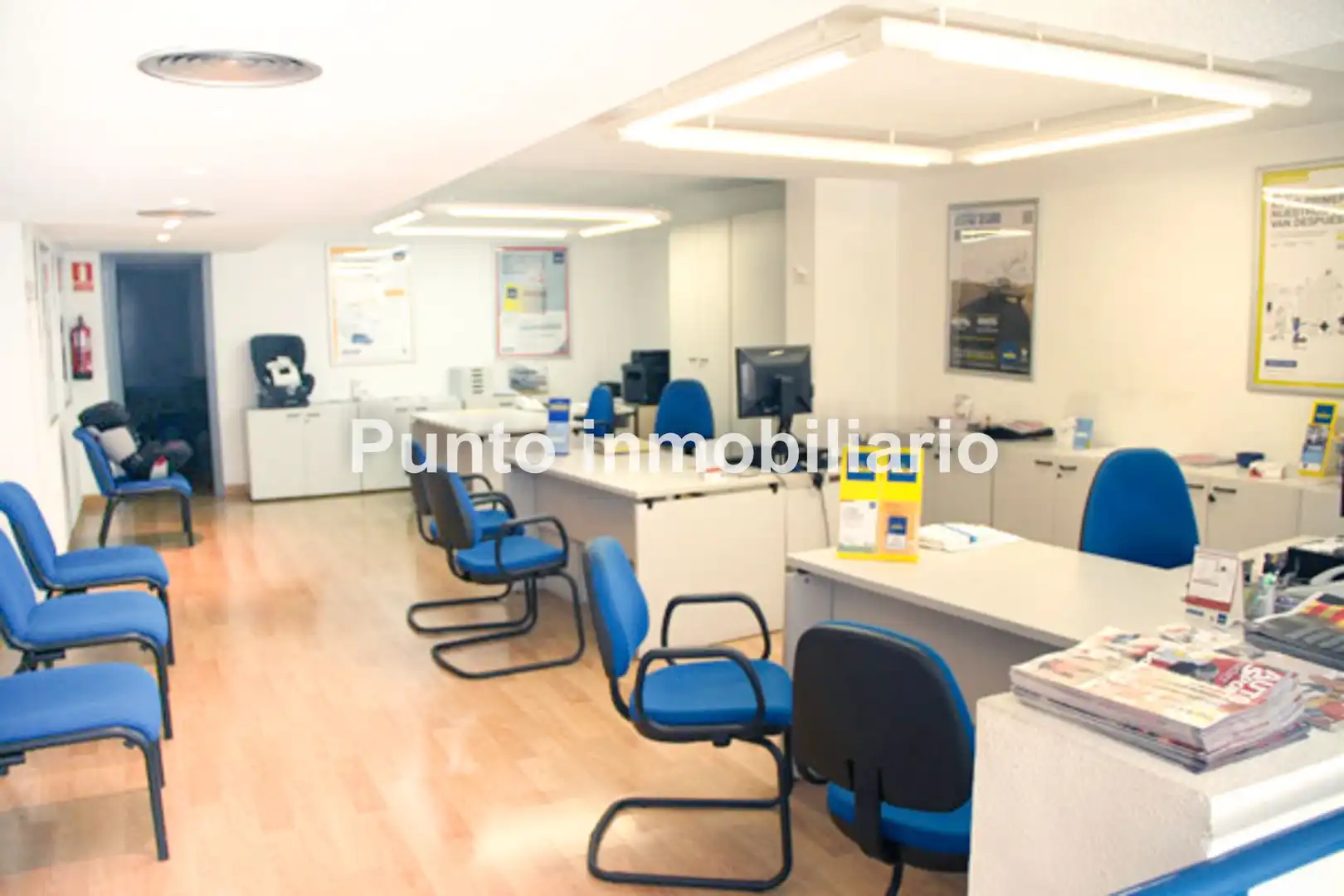 Business premises for sale in Calle Santa María, imagen 3