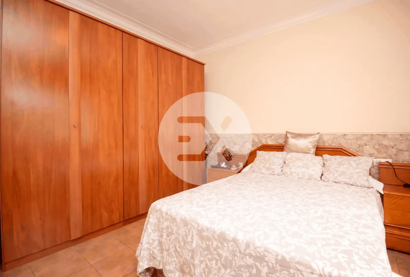 Dormitori de Casa o xalet en venda en Castelldefels amb Jardí privat