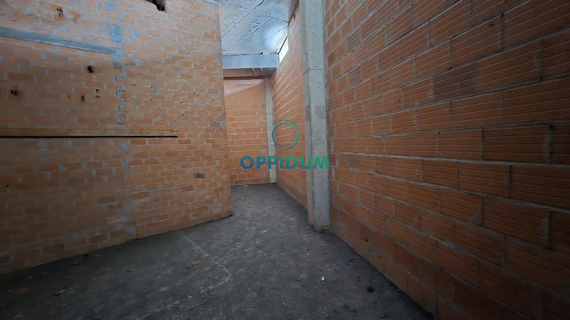 Local en venta en Cee