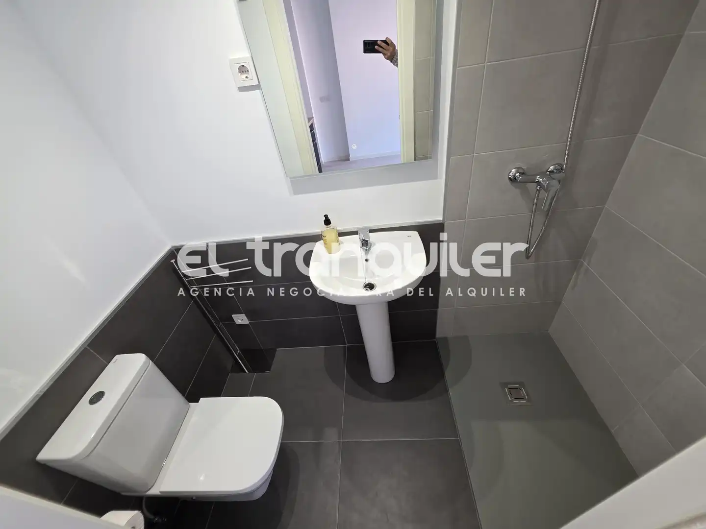 Pis amb ascensor de lloguer a Calle Santa Julia, imagen 26