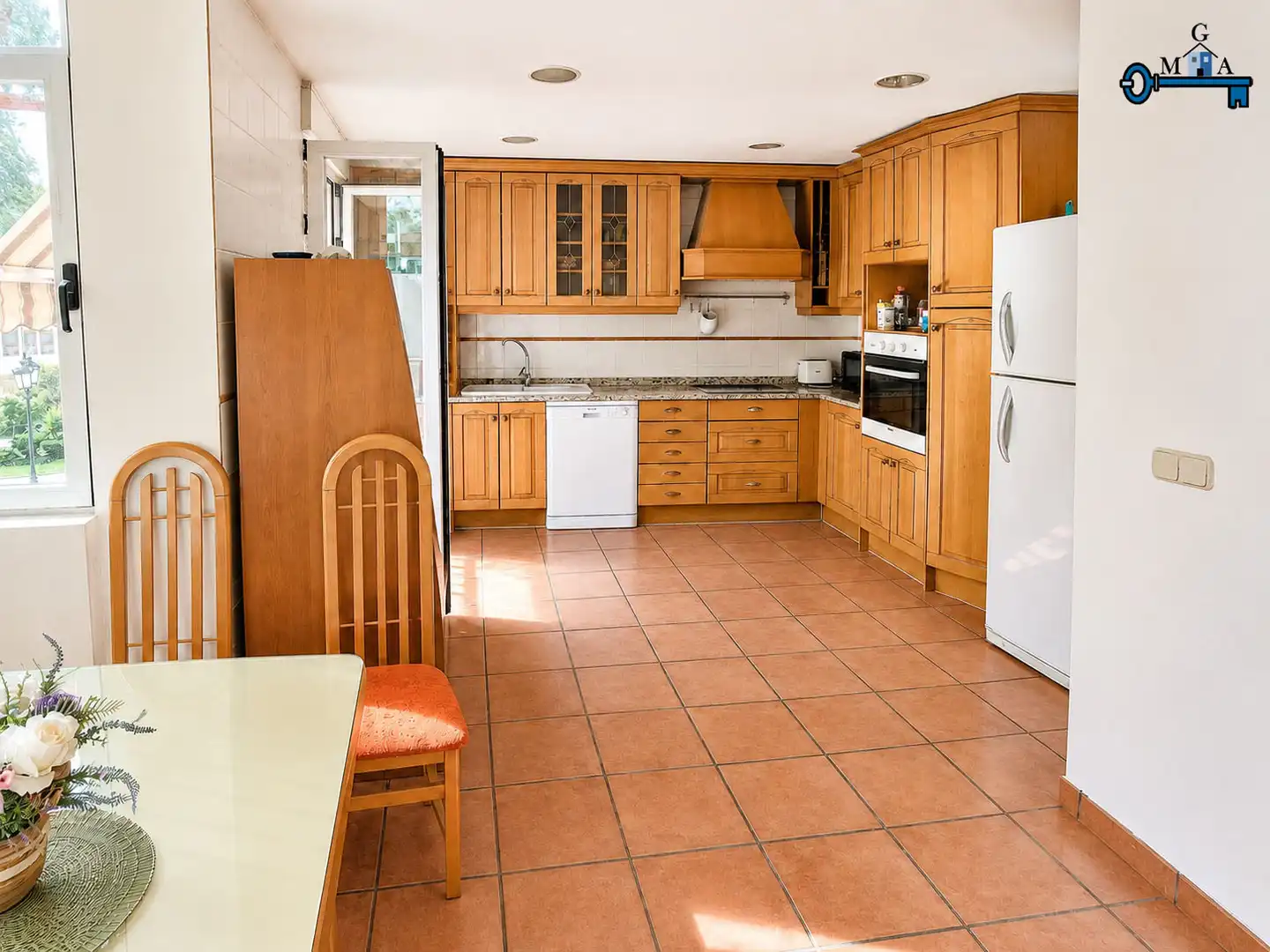 Küche von Wohnung zum Verkauf in Fuenlabrada mit Klimaanlage, Heizung und Parkett
