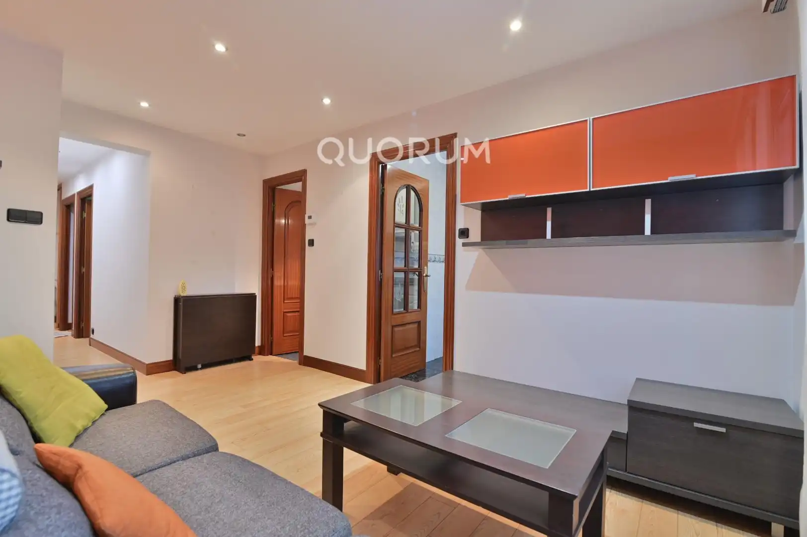 Sala de estar de Piso en venta en Bilbao  con Calefacción y Amueblado